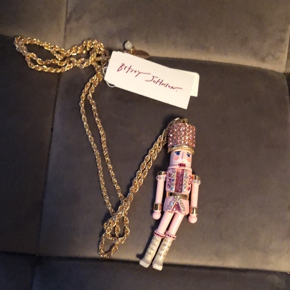 NWT Sparkly Rhinestone Betsey Johnson Pink Nutcracker Necklace - Picture 14 of 14